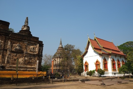 Bild vom Wat Chet Yot von aussen